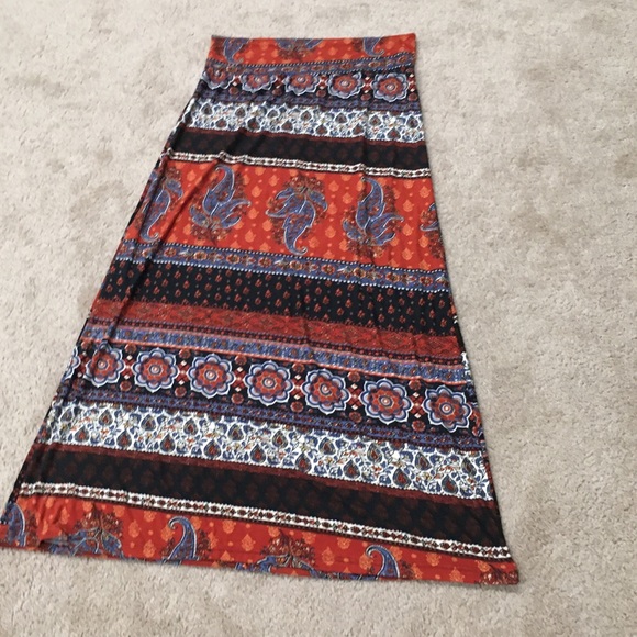 NWOT AP II xl buttery soft almost a velvet feel paisley/handkerchief pattern - Picture 5 of 8